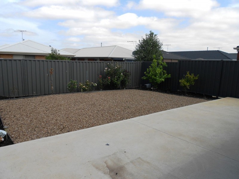 50 Hawkstone Road, Wyndham Vale VIC 3024