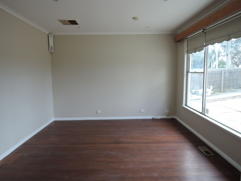 25 Golden Avenue, Werribee VIC 3030