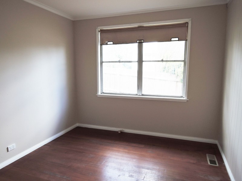 25 Golden Avenue, Werribee VIC 3030