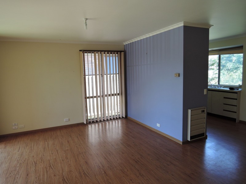 2/1 Regis Close, Werribee VIC 3030