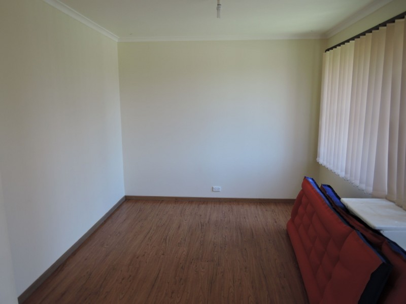 2/1 Regis Close, Werribee VIC 3030