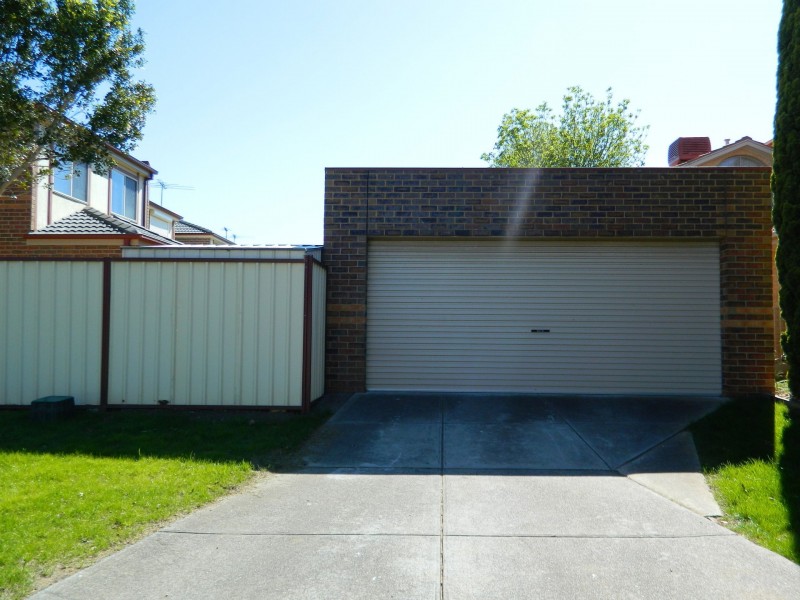 8 Anna Court, Werribee VIC 3030