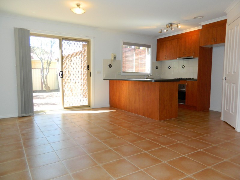 8 Anna Court, Werribee VIC 3030