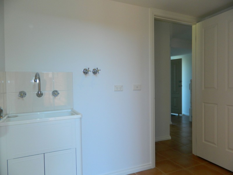 8 Anna Court, Werribee VIC 3030