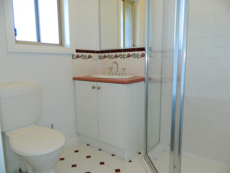 8 Anna Court, Werribee VIC 3030