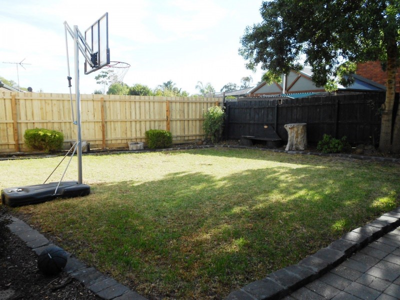 15 Harris Avenue, Hoppers Crossing VIC 3029