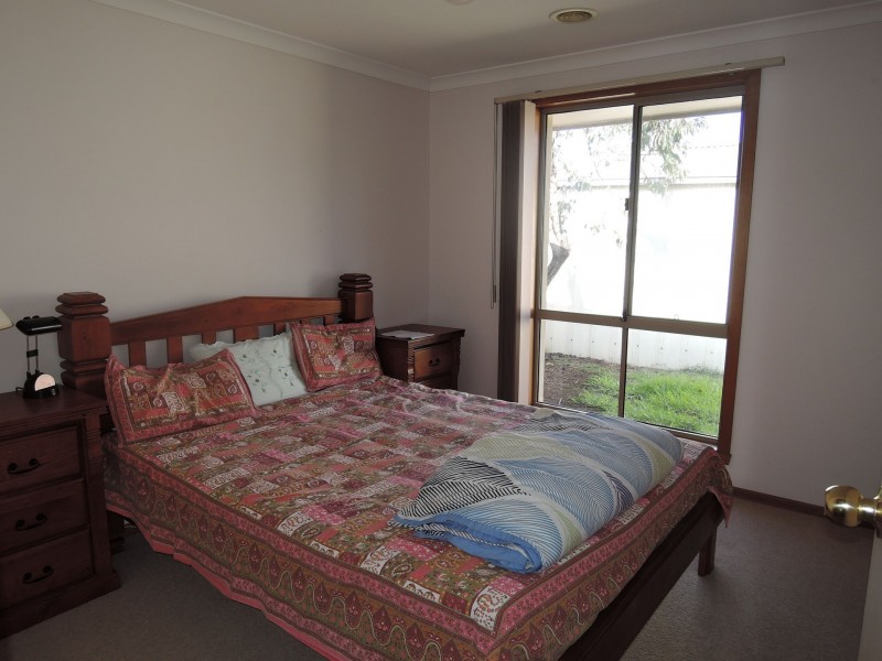 7 Enfield Avenue, Werribee VIC 3030
