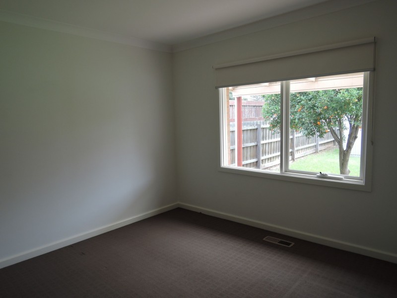 16 Deutgam Street, Werribee VIC 3030