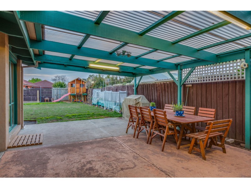 9 Lena Court, Hoppers Crossing VIC 3029