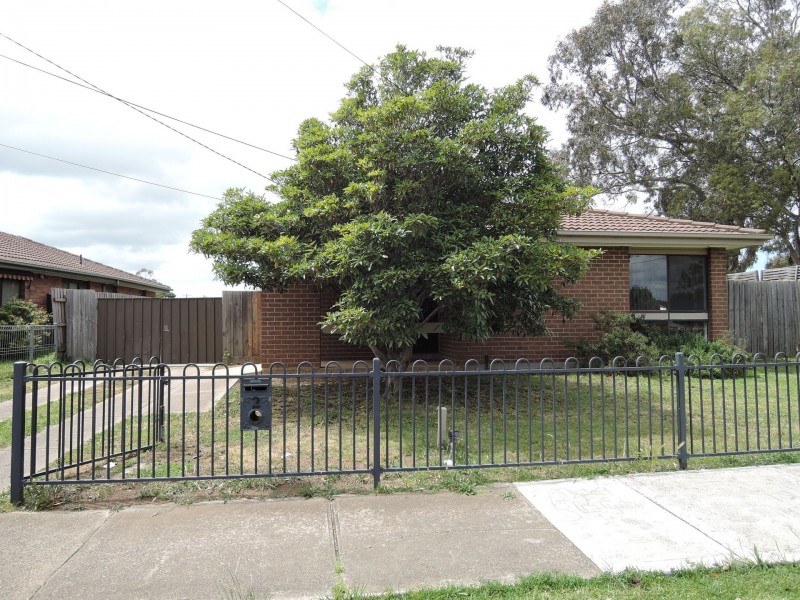 2 Kookaburra Avenue, Werribee VIC 3030
