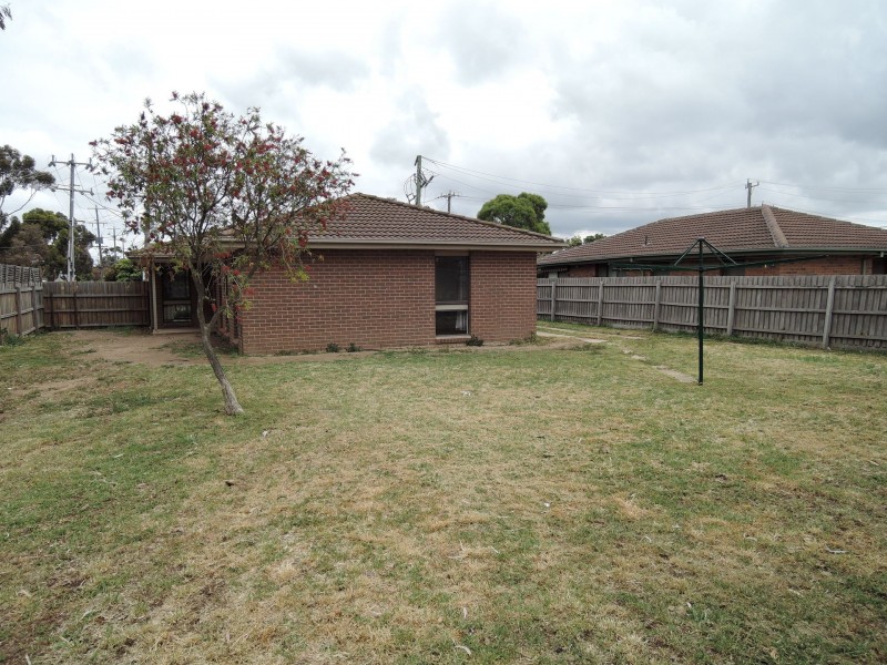 2 Kookaburra Avenue, Werribee VIC 3030