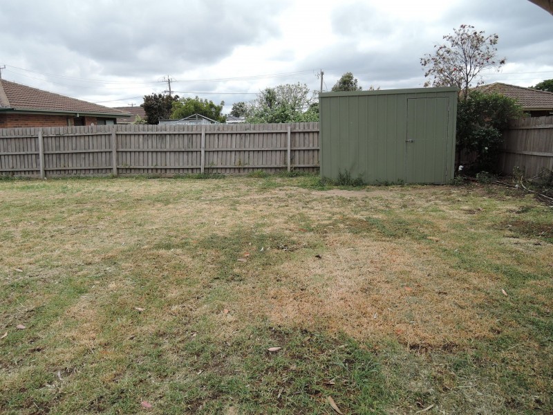 2 Kookaburra Avenue, Werribee VIC 3030