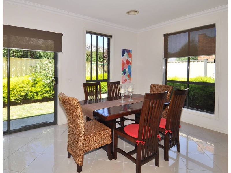 7 Hemsley Promenade, Point Cook VIC 3030