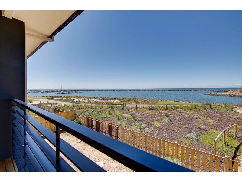 14 Catamaran Drive, Werribee South VIC 3030