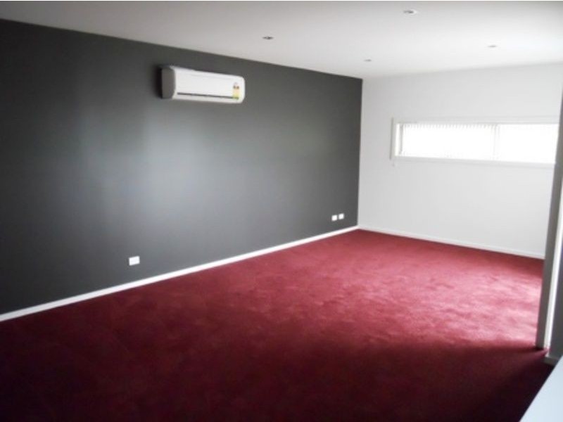 5 Gladstone Place, Werribee VIC 3030