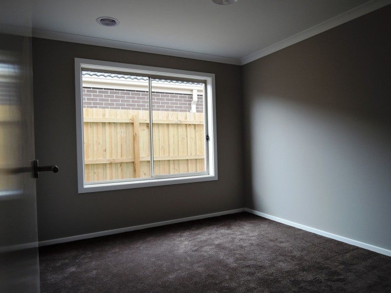 12B Bowerbird Place, Truganina VIC 3029