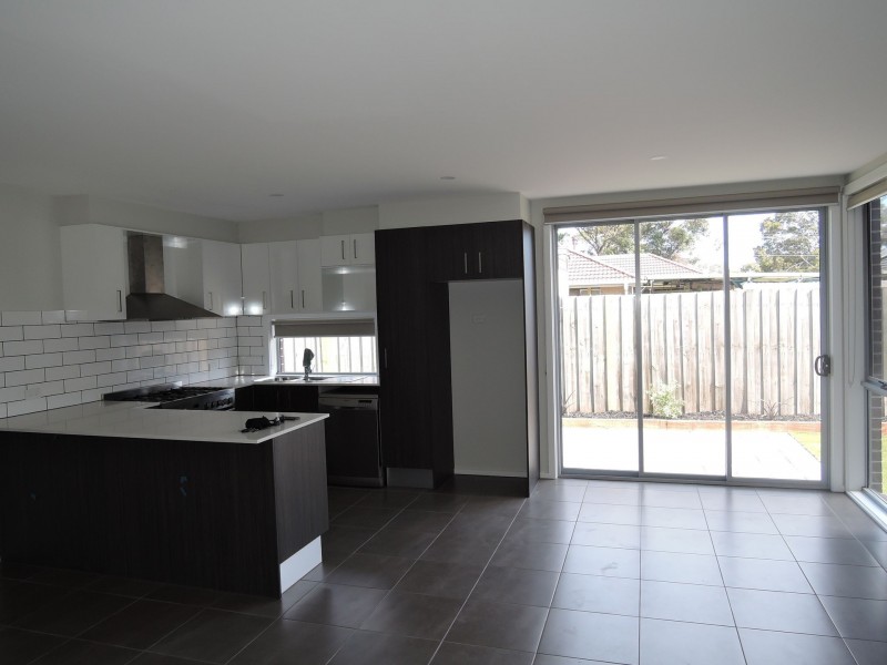 2/36 Langridge Street, Hoppers Crossing VIC 3029