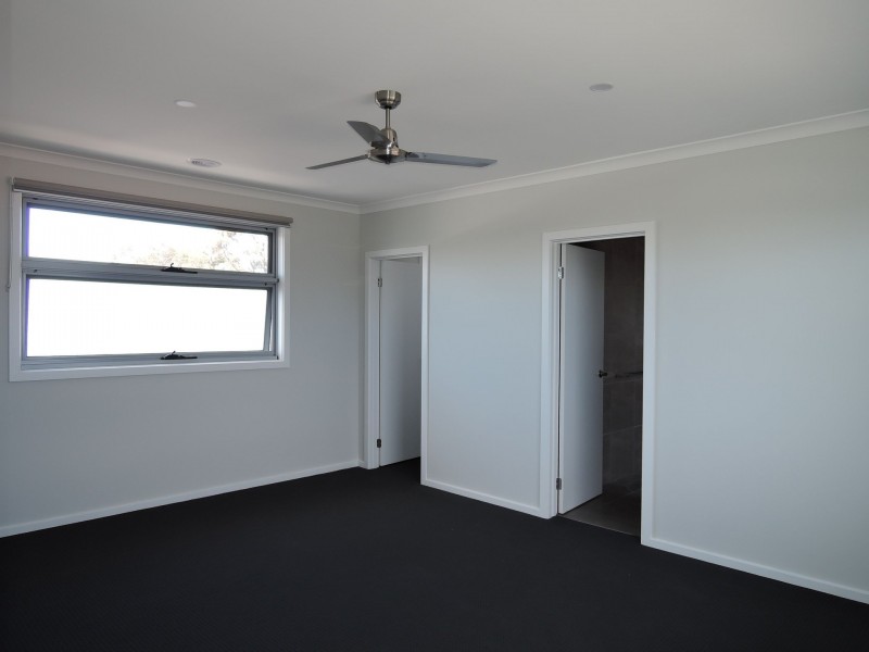 2/36 Langridge Street, Hoppers Crossing VIC 3029