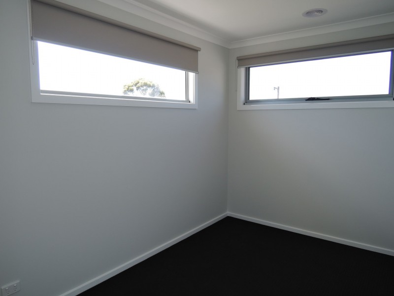 2/36 Langridge Street, Hoppers Crossing VIC 3029