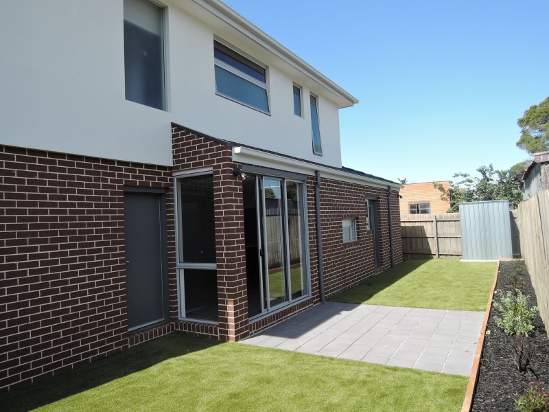 2/36 Langridge Street, Hoppers Crossing VIC 3029