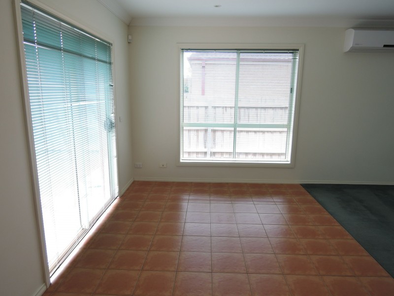 33 Harkaway Avenue, Hoppers Crossing VIC 3029