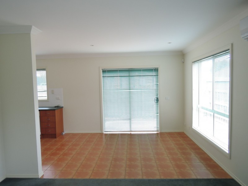 33 Harkaway Avenue, Hoppers Crossing VIC 3029