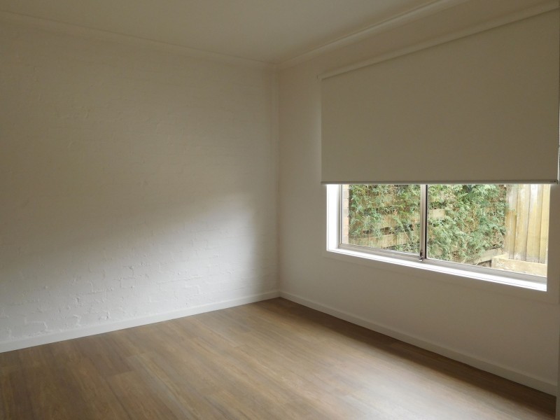 1/27 Bruce Street North, Altona Meadows VIC 3028
