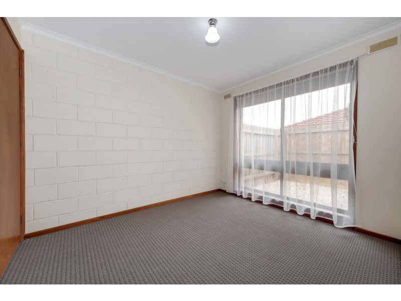 8/9 Market Road, Werribee VIC 3030