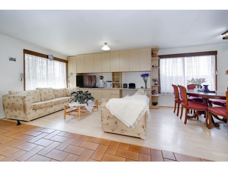 12 Burnham Drive, Hoppers Crossing VIC 3029