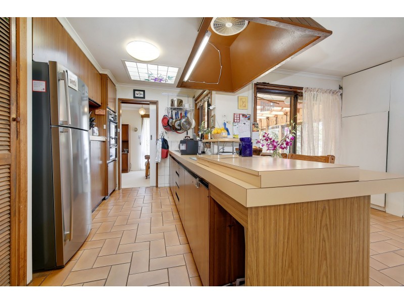 12 Burnham Drive, Hoppers Crossing VIC 3029