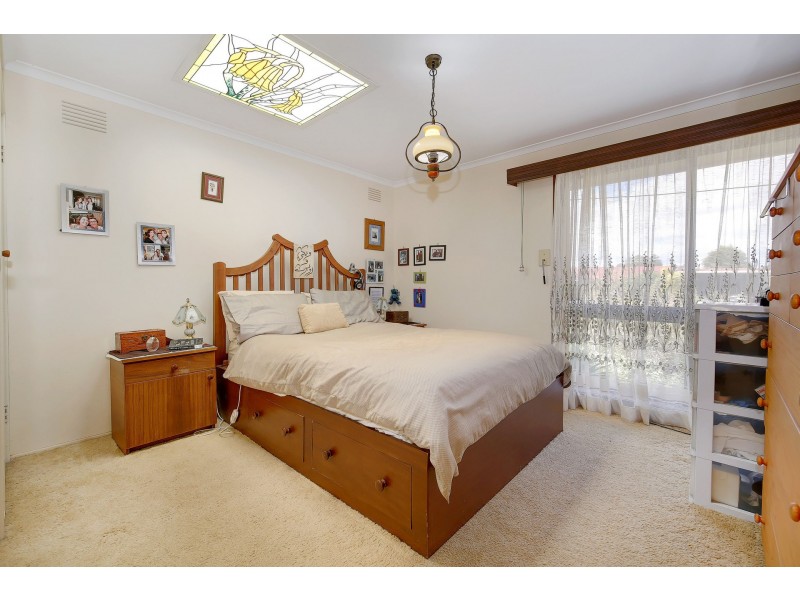 12 Burnham Drive, Hoppers Crossing VIC 3029