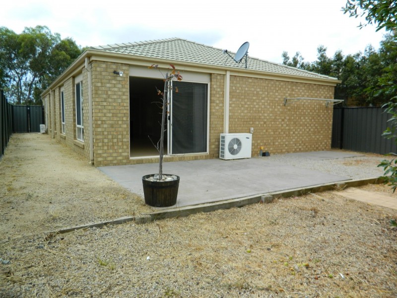 6 Hiltaba Walk, Tarneit VIC 3029