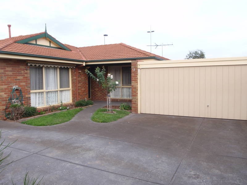 12 The Glades, Hoppers Crossing VIC 3029