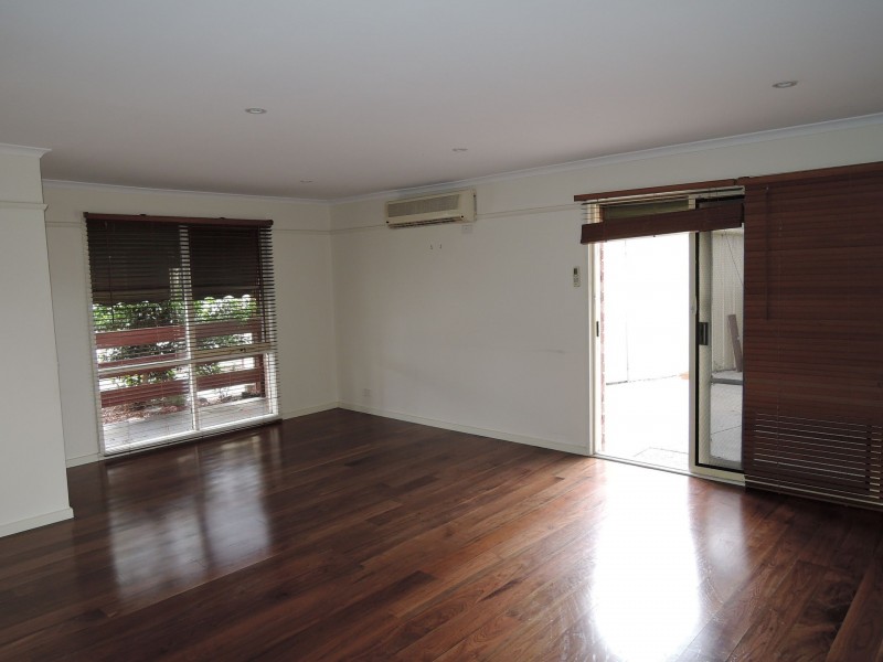 20 Bower Drive, Werribee VIC 3030