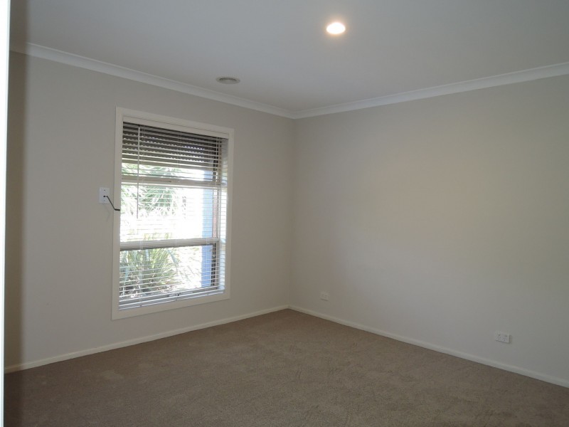 5 Zizina Avenue, Tarneit VIC 3029