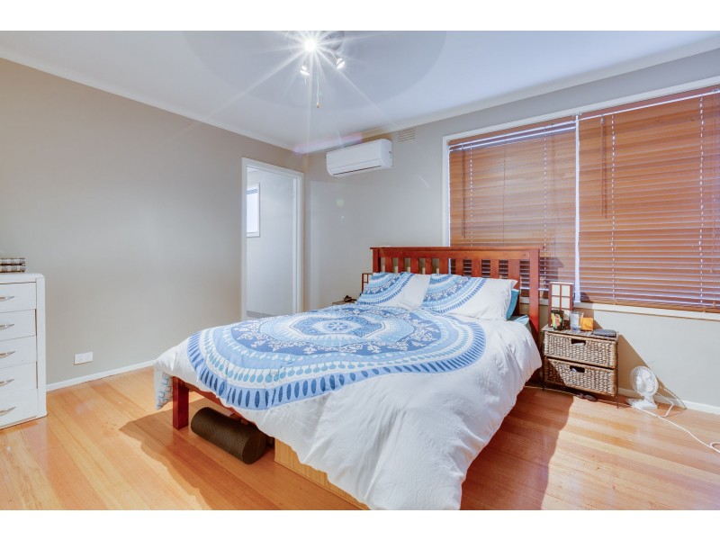 27 Smeaton Avenue, Hoppers Crossing VIC 3029