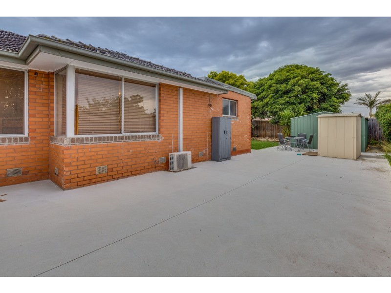 27 Smeaton Avenue, Hoppers Crossing VIC 3029
