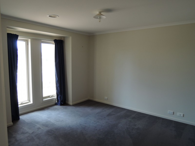 8 Parvum Way, Wyndham Vale VIC 3024