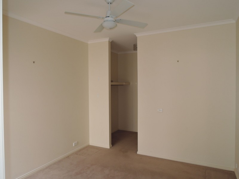 2/20 Anglia Court, Werribee VIC 3030