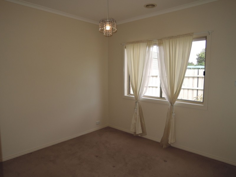 2/20 Anglia Court, Werribee VIC 3030