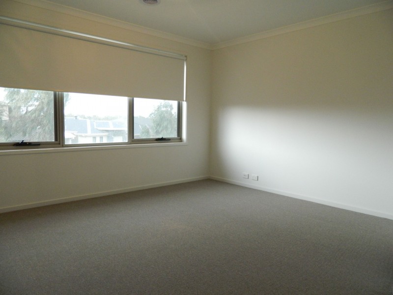 20 Advent Road, Werribee VIC 3030