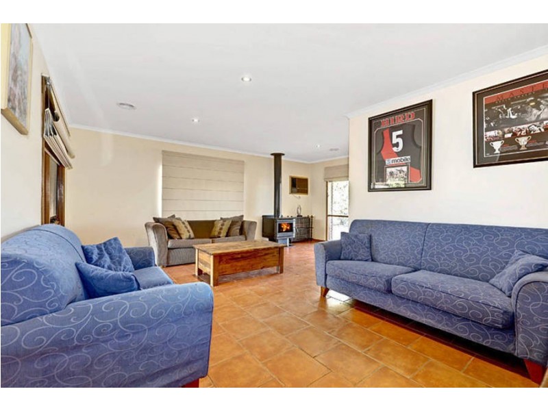 9 Moss Close, Hoppers Crossing VIC 3029