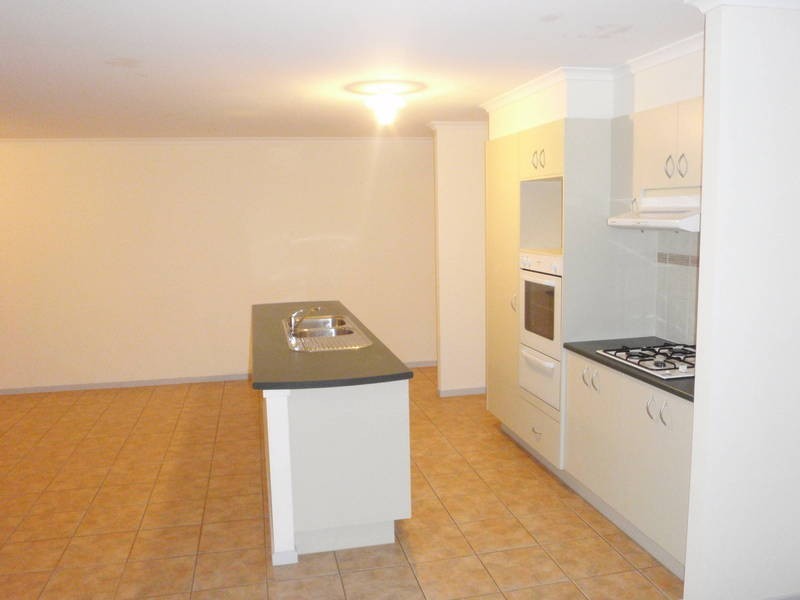 34 Halladale Avenue, Wyndham Vale VIC 3024