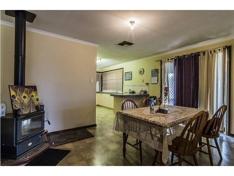 129 Lindsay Street, Coolgardie WA 6429