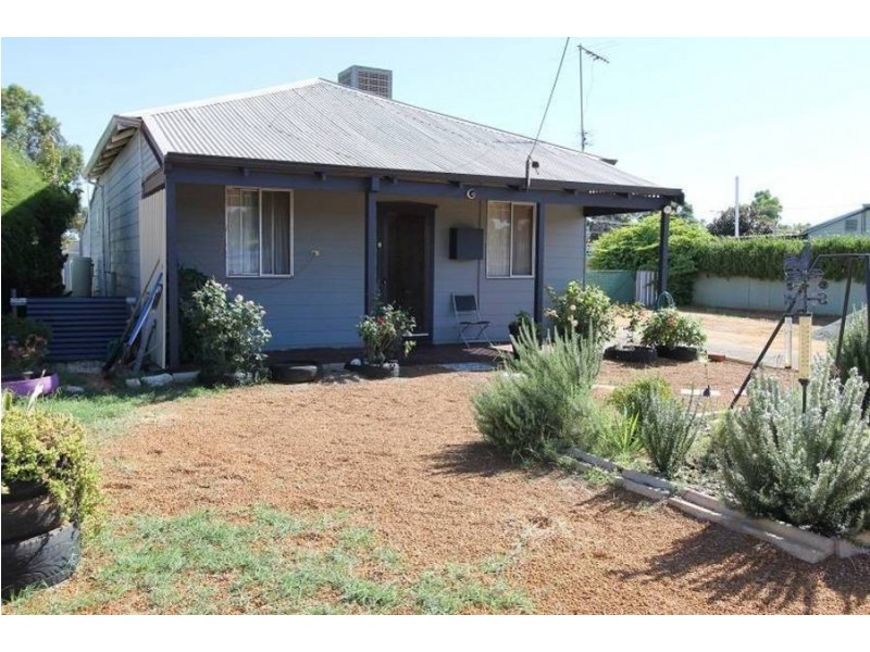 98 Woodward Street, Coolgardie WA 6429