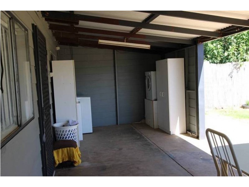 98 Woodward Street, Coolgardie WA 6429