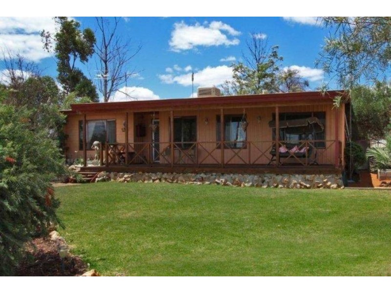 114 Sylvester Street, Coolgardie WA 6429