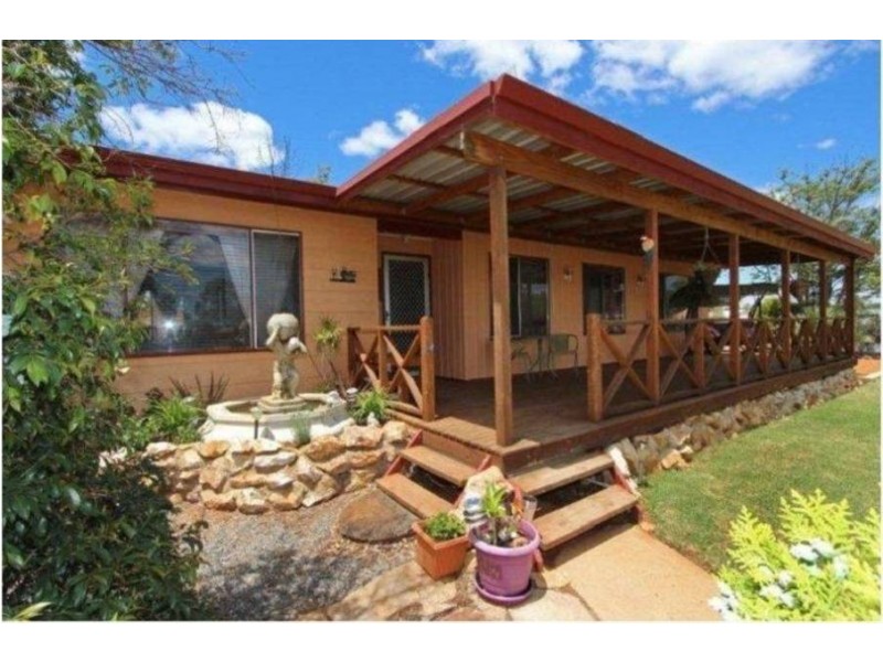 114 Sylvester Street, Coolgardie WA 6429