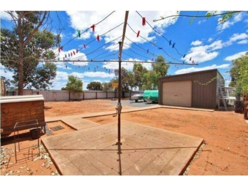 114 Sylvester Street, Coolgardie WA 6429