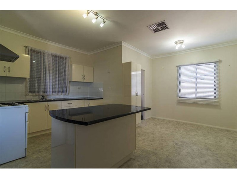 80 Shaw Street, Coolgardie WA 6429